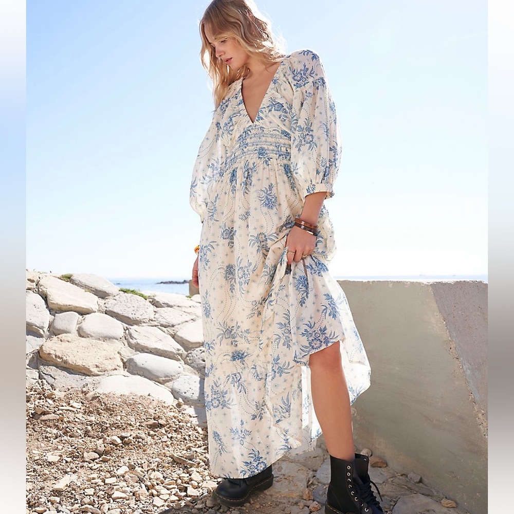 NWT FREE PEOPLE GOLDEN HOUR DRESSES with a 🌷🌷